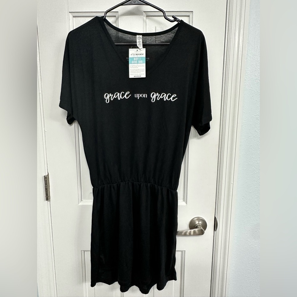 🎉Dress with elastic waist - short, lightweight for summer. Size Medium NWT